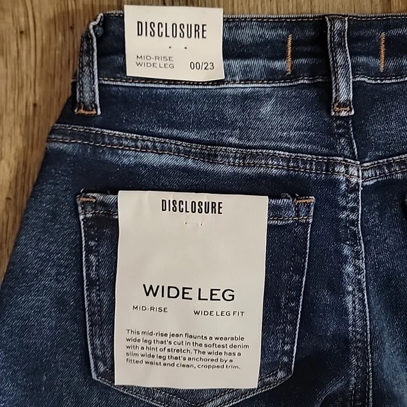 Wide Leg Denim Jeans - Picture 9 of 9